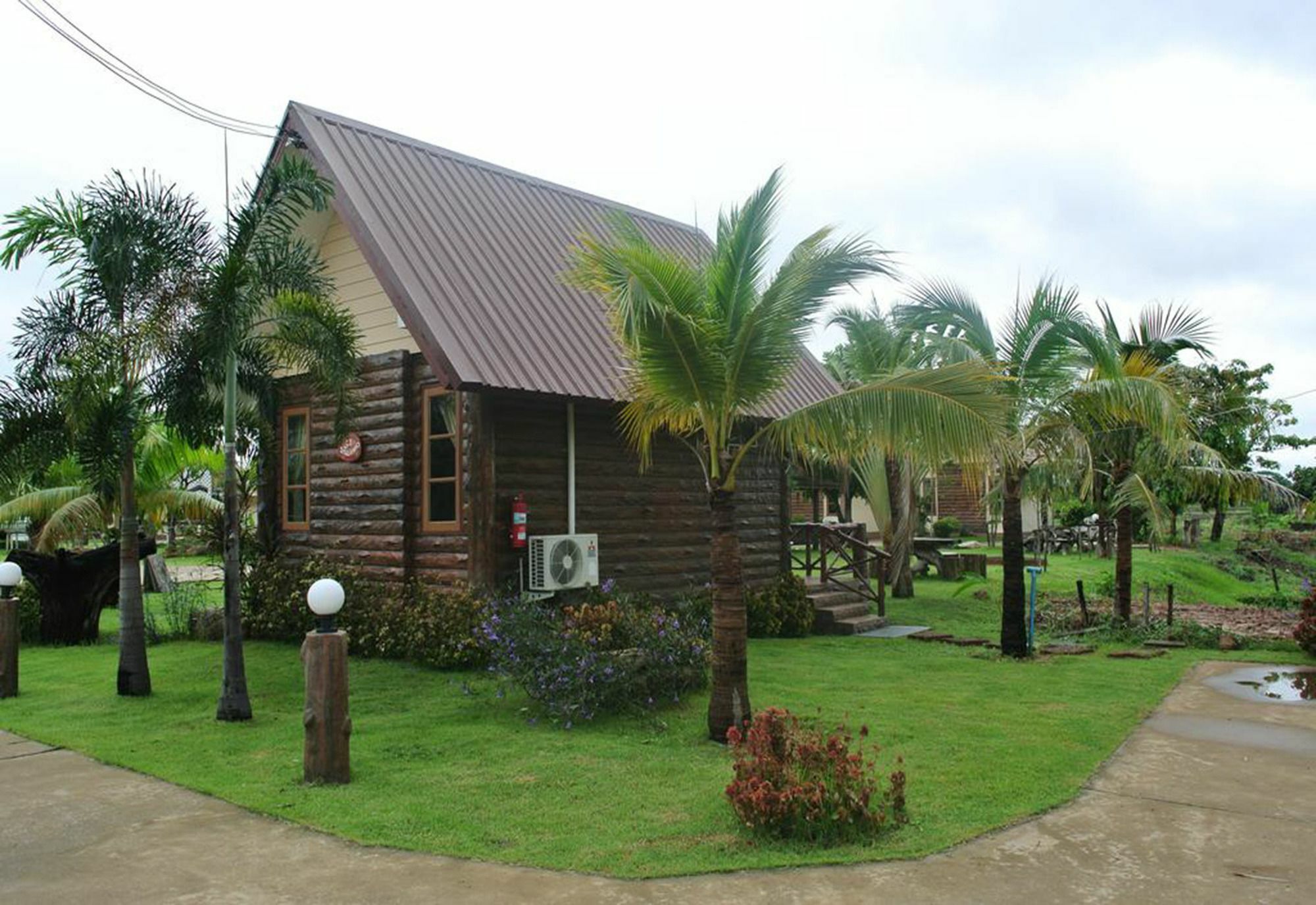 Bansuan Chomdao Resort Khonken Kültér fotó
