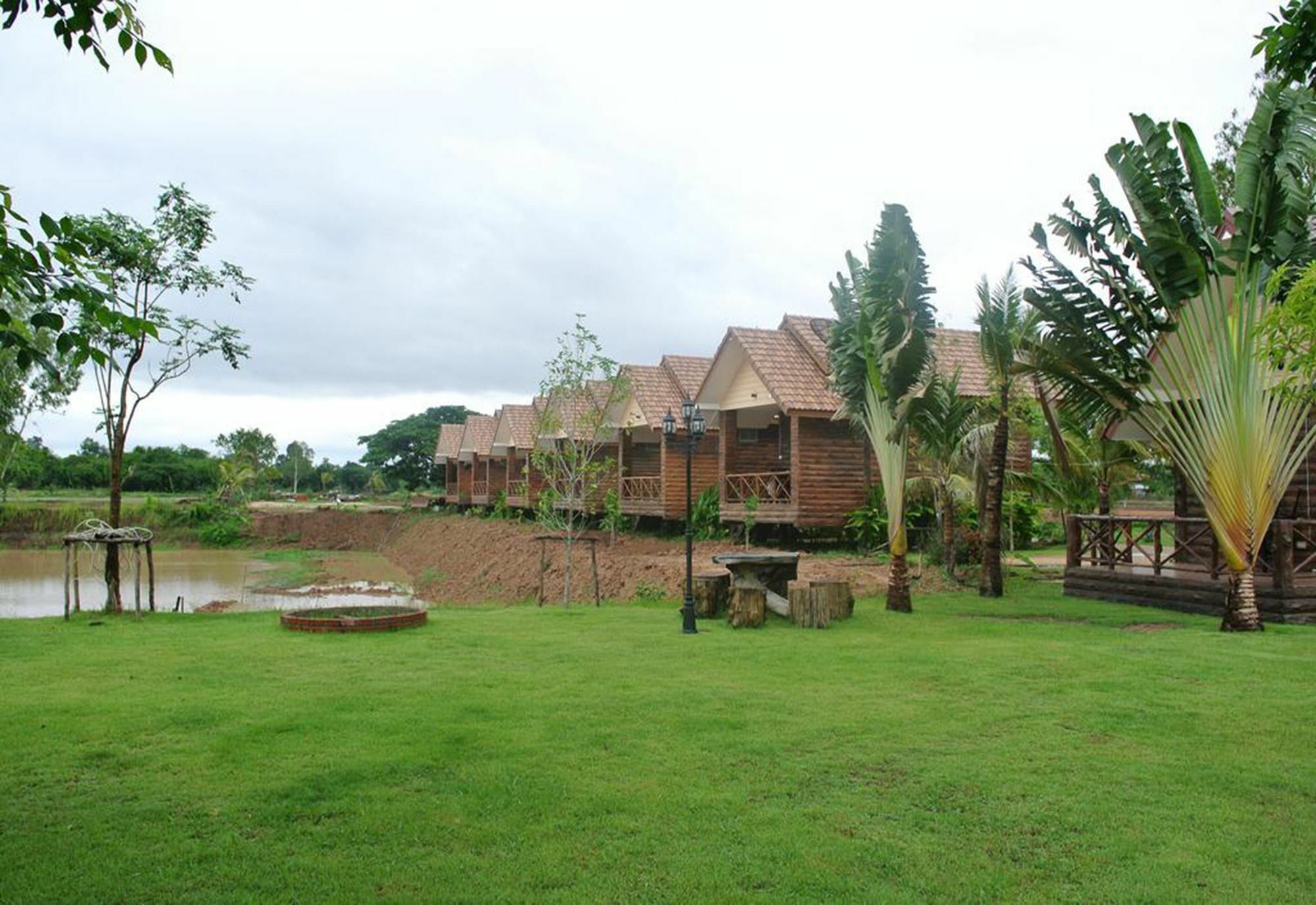 Bansuan Chomdao Resort Khonken Kültér fotó
